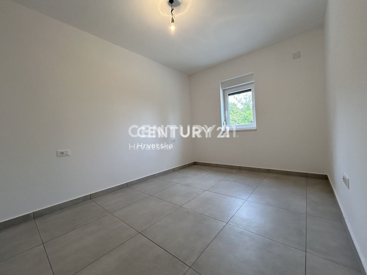 Vendita, Appartamento, 2,5 locali (2S+DB), Provincia di Istria, Umag