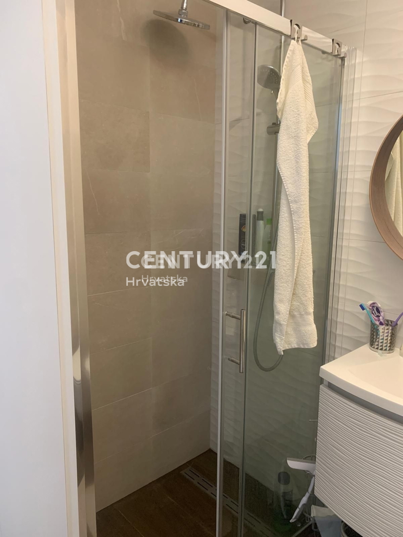 Vendita, Casa, A schiera, Provincia di Istria, Rovinj