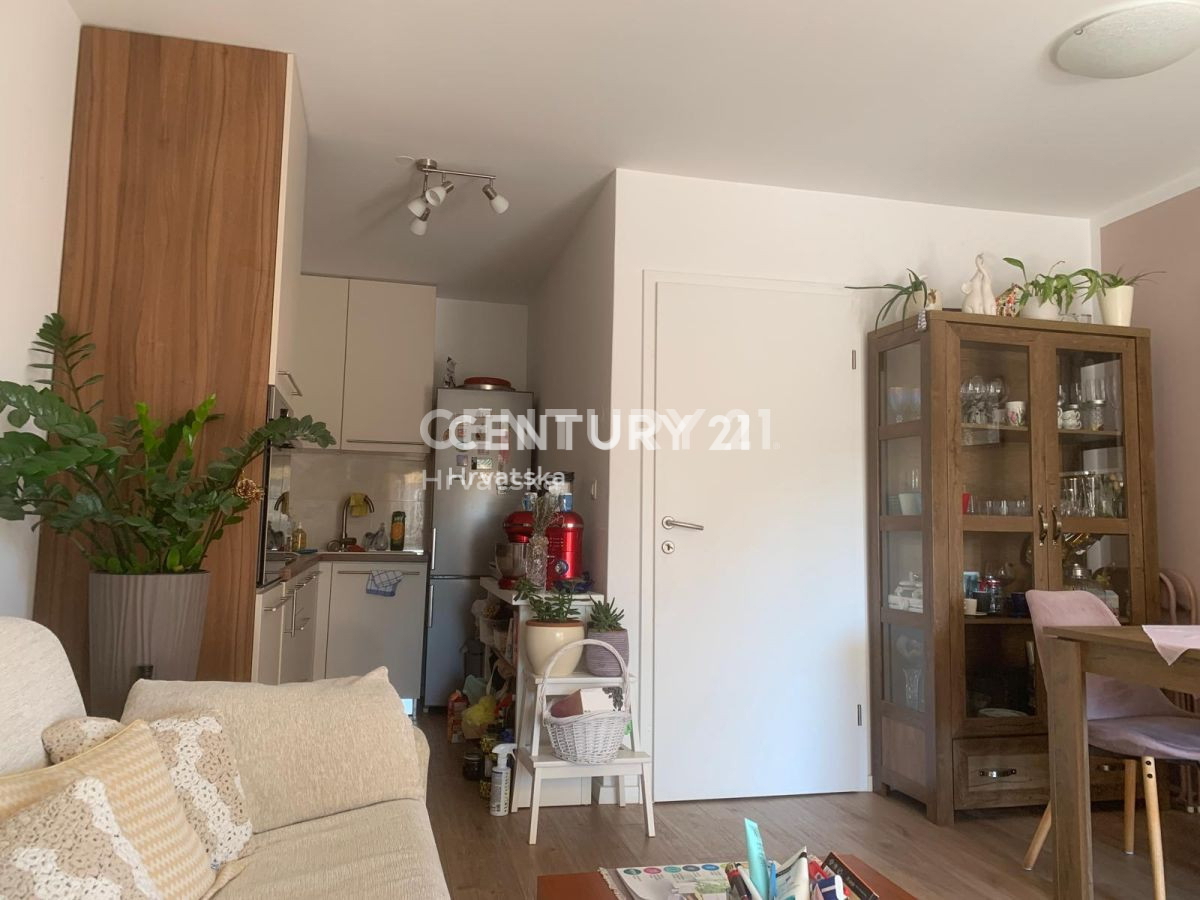 Vendita, Casa, A schiera, Provincia di Istria, Rovinj