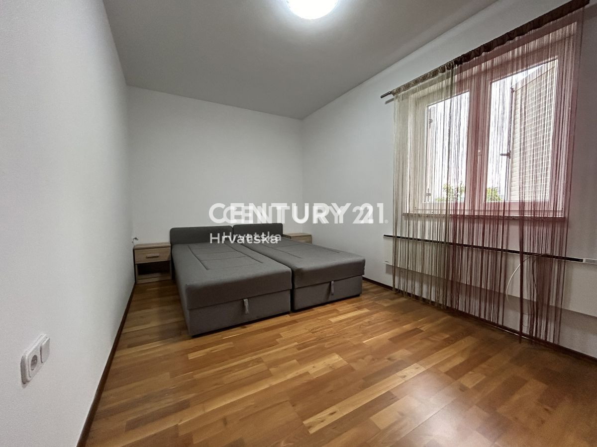 Vendita, Appartamento, 4,5 locali (4S+DB), Provincia di Istria, Poreč