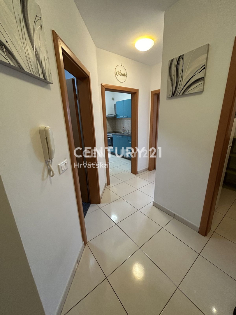 Vendita, Appartamento, 4,5 locali (4S+DB), Provincia di Istria, Poreč