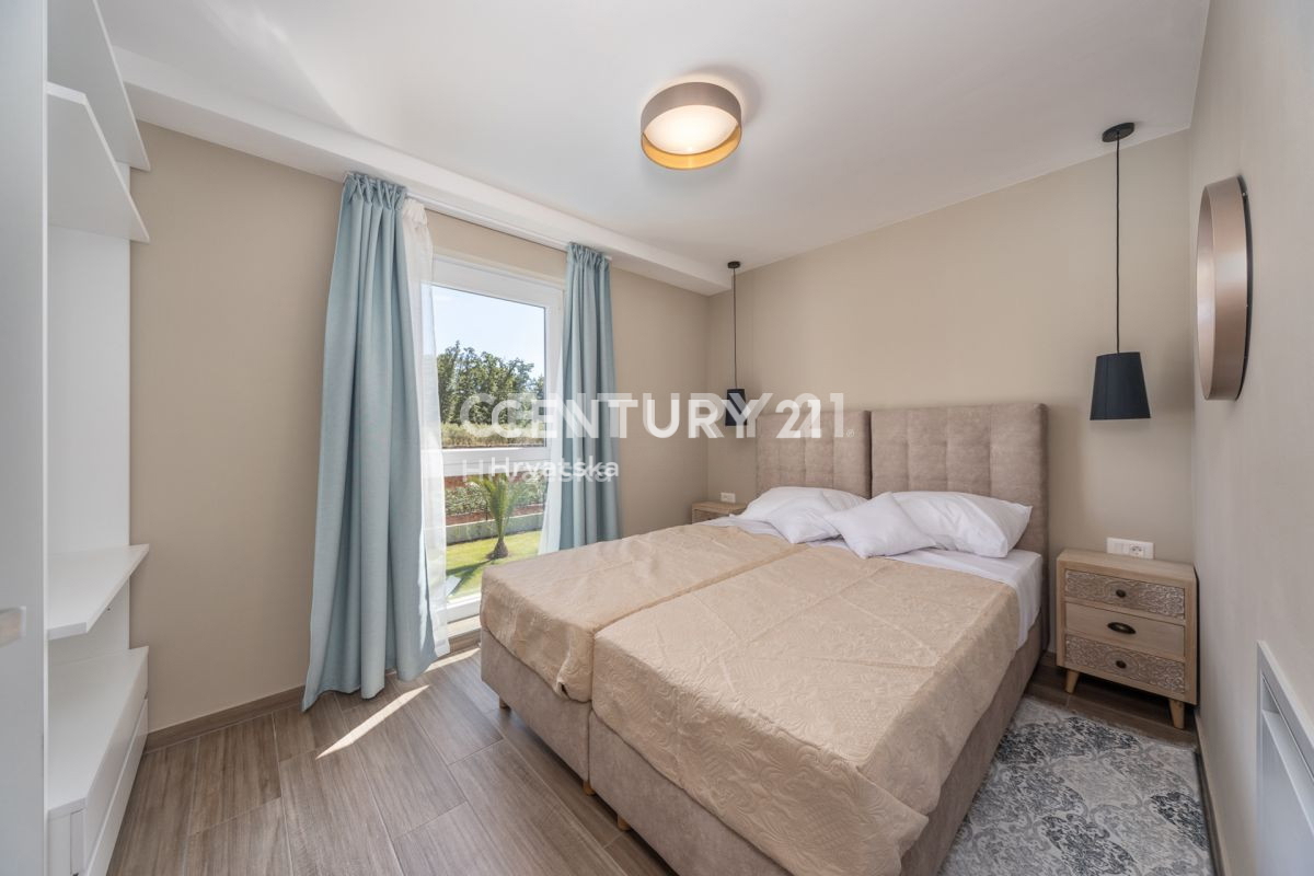 Vendita, Casa, Bifamiliare, Provincia di Istria, Poreč