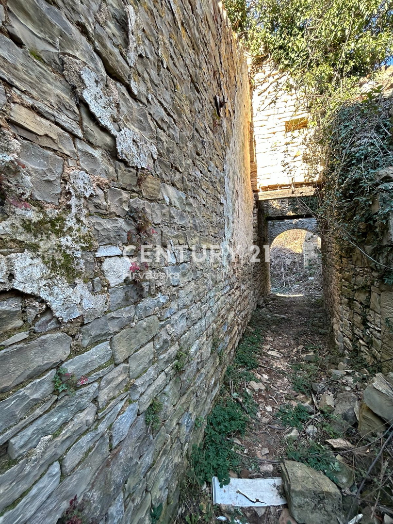 OPRTALJ, HOTEL, ANTICA STRUTTURA IN PIETRA PARZIALMENTE RISTRUTTURATA