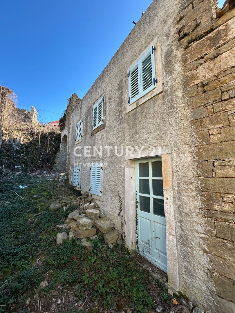 OPRTALJ, HOTEL, ANTICA STRUTTURA IN PIETRA PARZIALMENTE RISTRUTTURATA