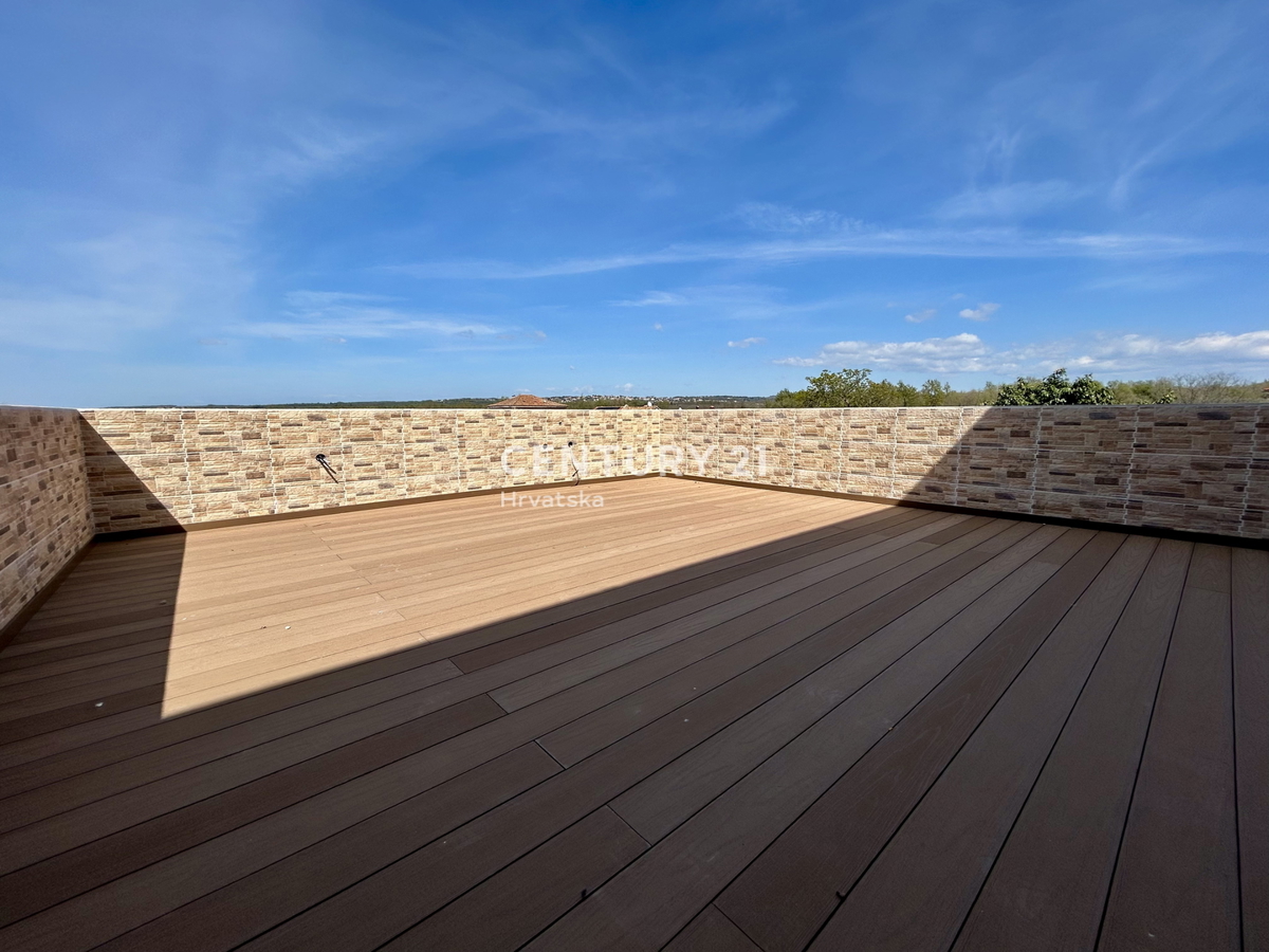 POREČ, OKOLICA, KAMENA KUĆA U NIZU S POGLEDOM NA MORE