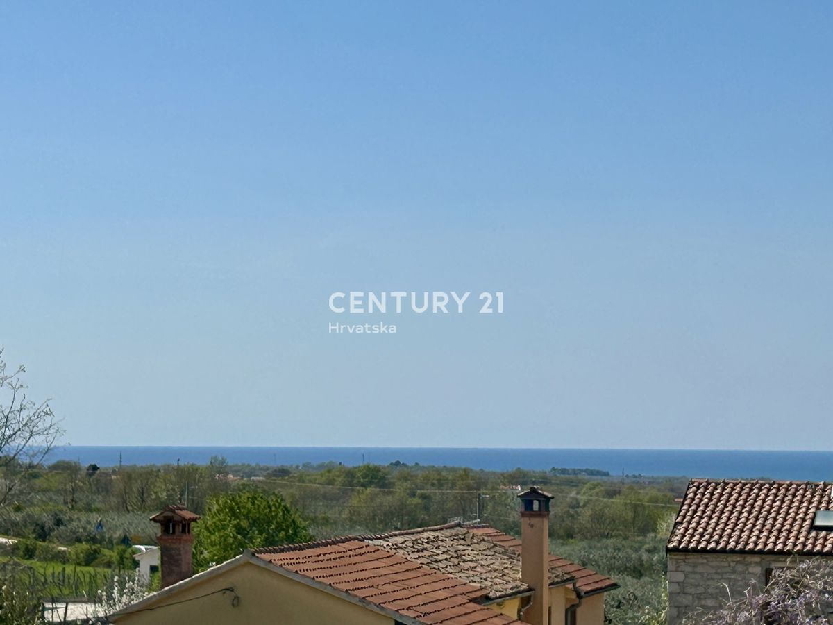 POREČ, OKOLICA, KAMENA KUĆA U NIZU S POGLEDOM NA MORE