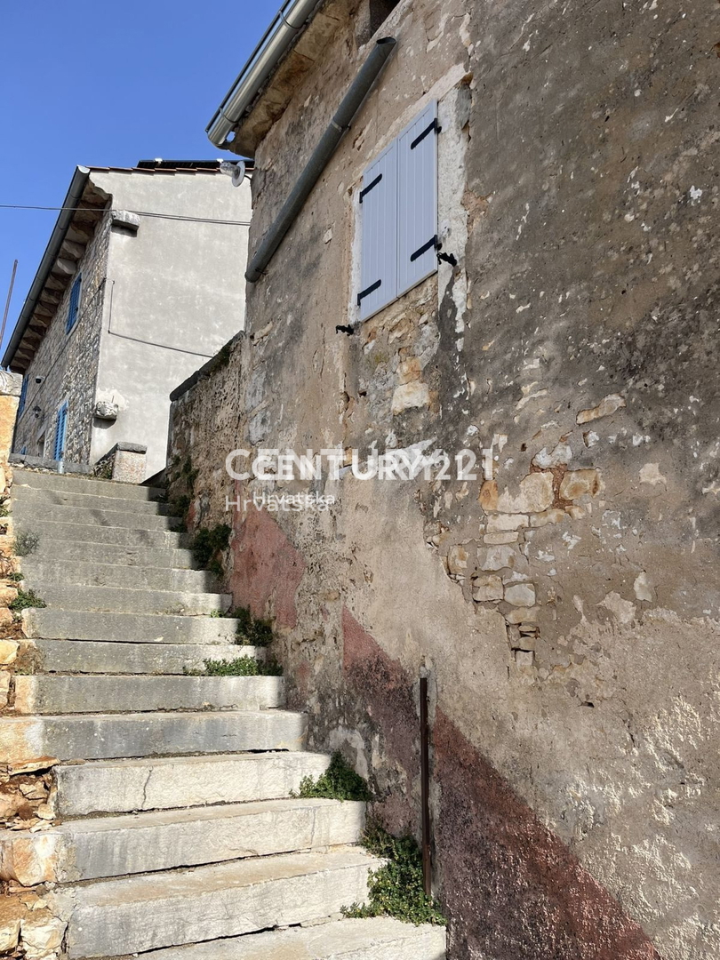 POREČ, VIŠNJAN, CASA A SCHIERA RISTRUTTURATA