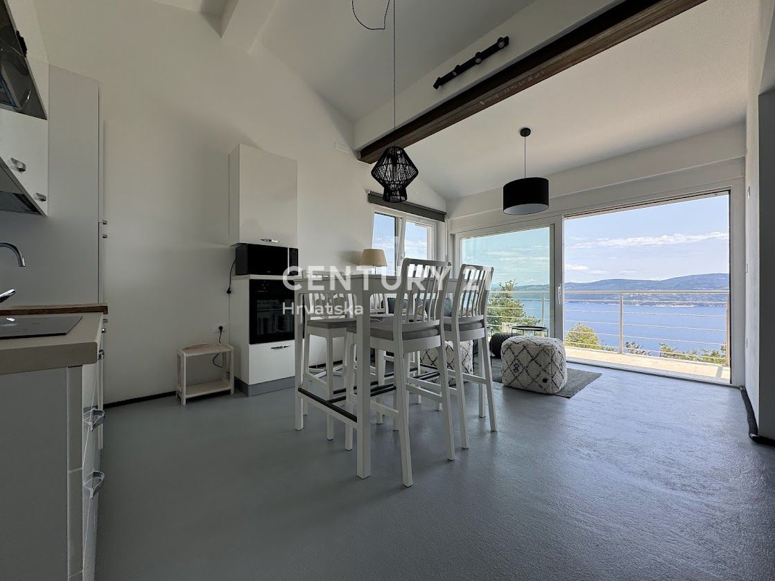 LABIN, CASA CON VISTA PANORAMICA SUL MARE