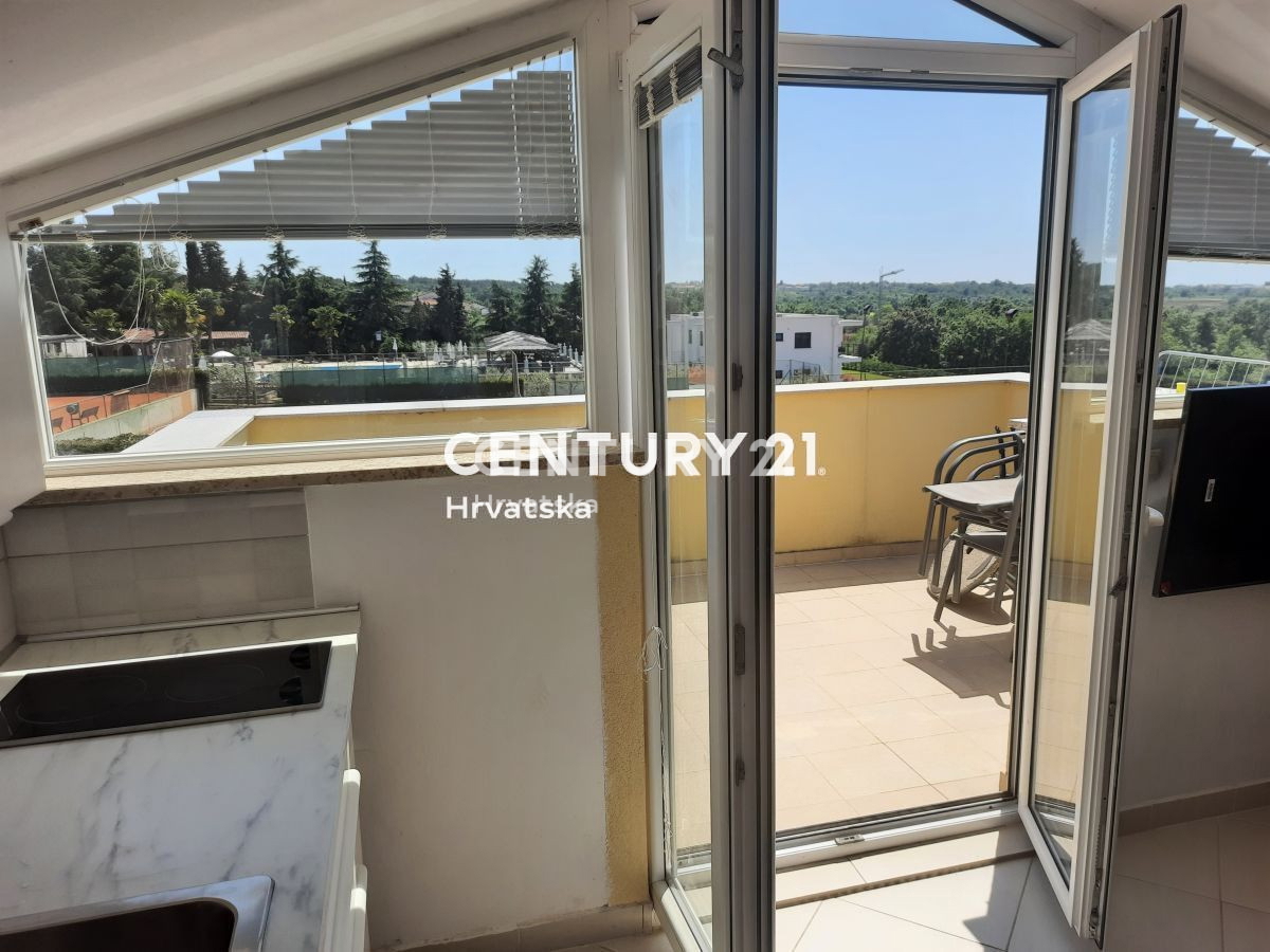 Vendita, Appartamento, 4,5 locali (4S+DB), Provincia di Istria, Poreč, Kukci