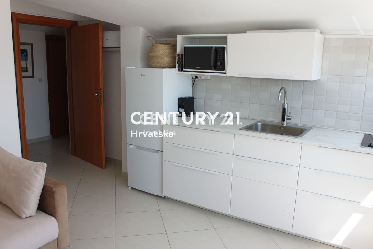 Vendita, Appartamento, 4,5 locali (4S+DB), Provincia di Istria, Poreč, Kukci