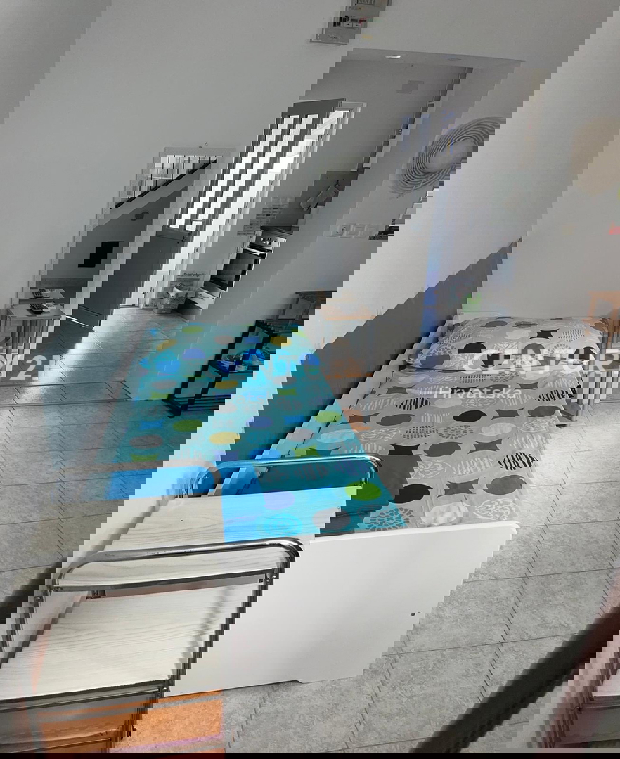 BARBARIGA, VENDESI CASA A SCHIERA CON VISTA MARE