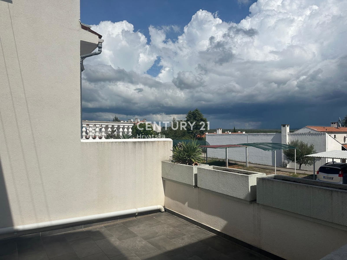 BARBARIGA, VENDESI CASA A SCHIERA CON VISTA MARE