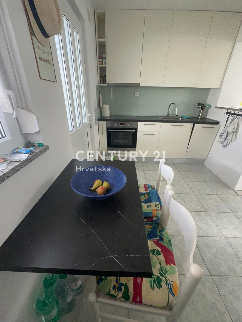 BARBARIGA, VENDESI CASA A SCHIERA CON VISTA MARE