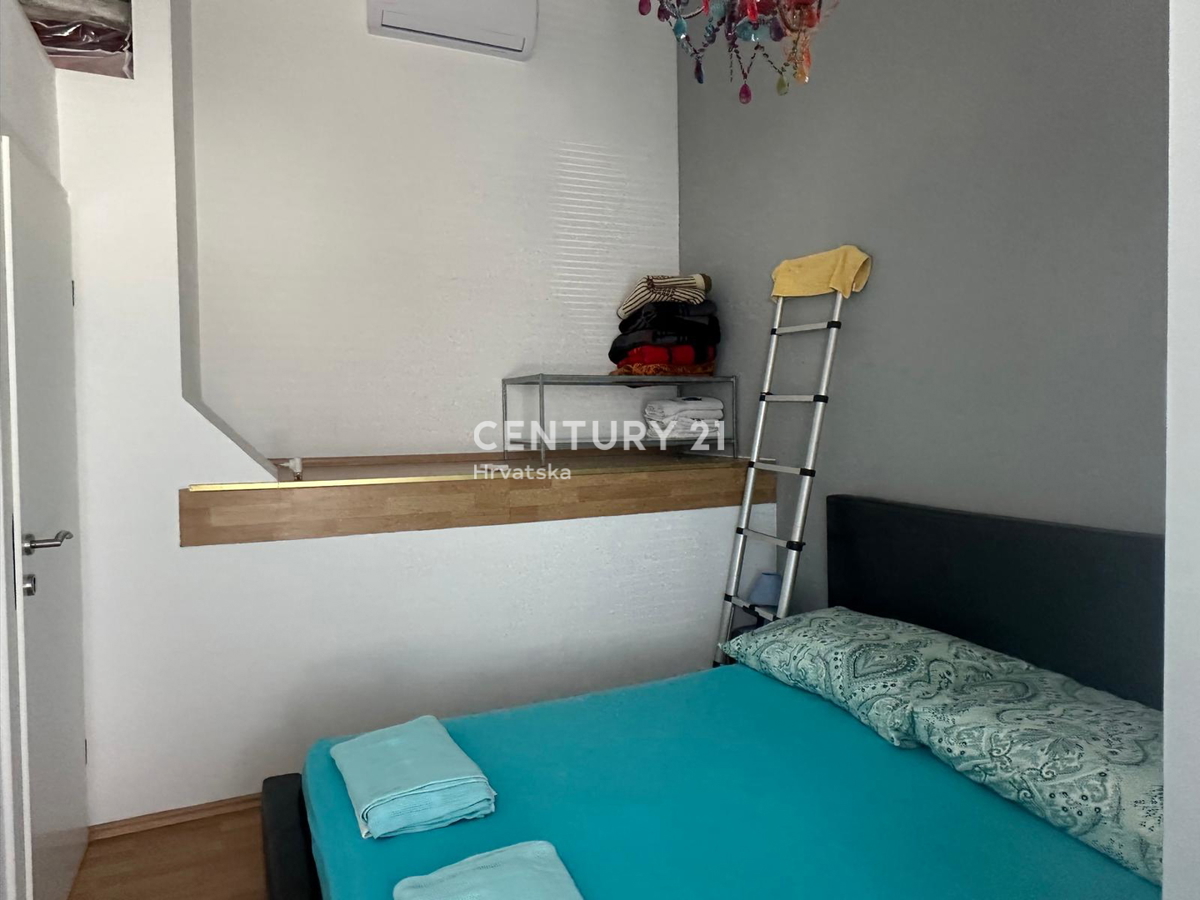 BARBARIGA, VENDESI CASA A SCHIERA CON VISTA MARE