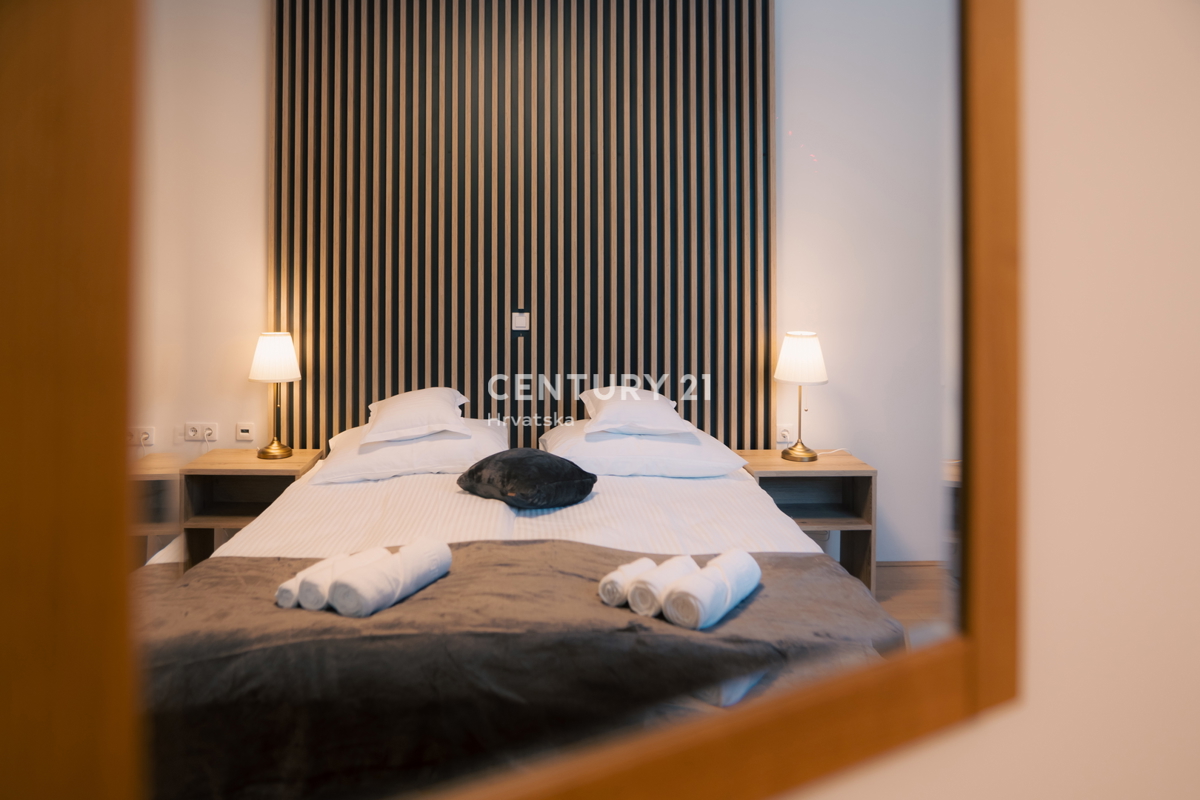 MARIBOR, POHORJE, APPARTAMENTO AL PIANO TERRA CON AMPIO ATRIO