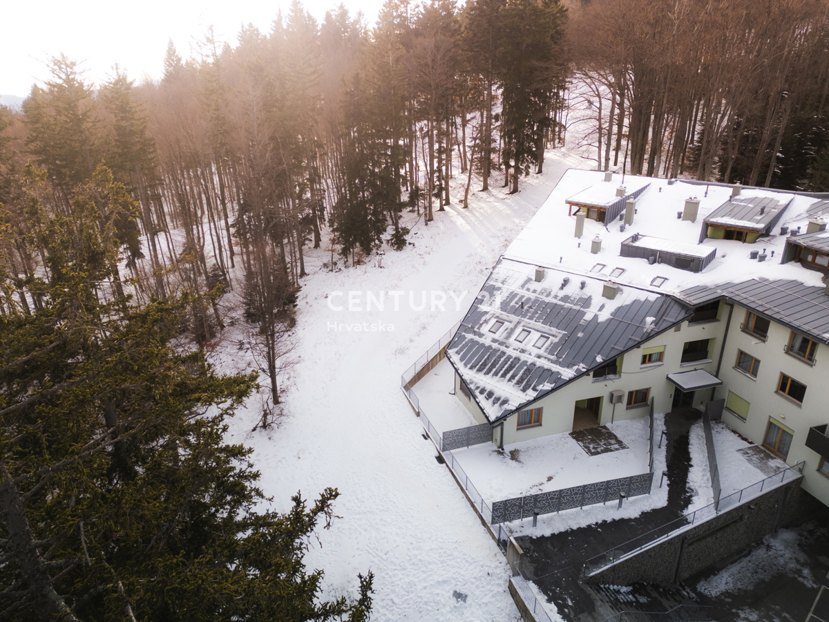 MARIBOR, POHORJE, APPARTAMENTO AL PIANO TERRA CON AMPIO ATRIO