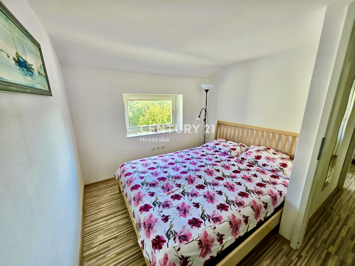 VRSAR, CENTRO, FANTASTICA CASA COMPLETAMENTE RISTRUTTURATA, OCCASIONE!!