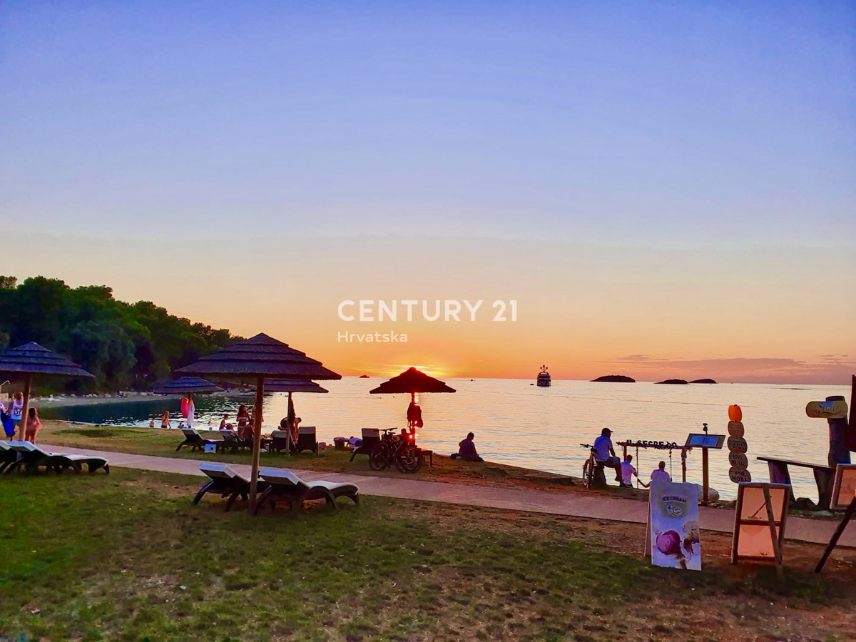 VRSAR, CENTRO, FANTASTICA CASA COMPLETAMENTE RISTRUTTURATA, OCCASIONE!!