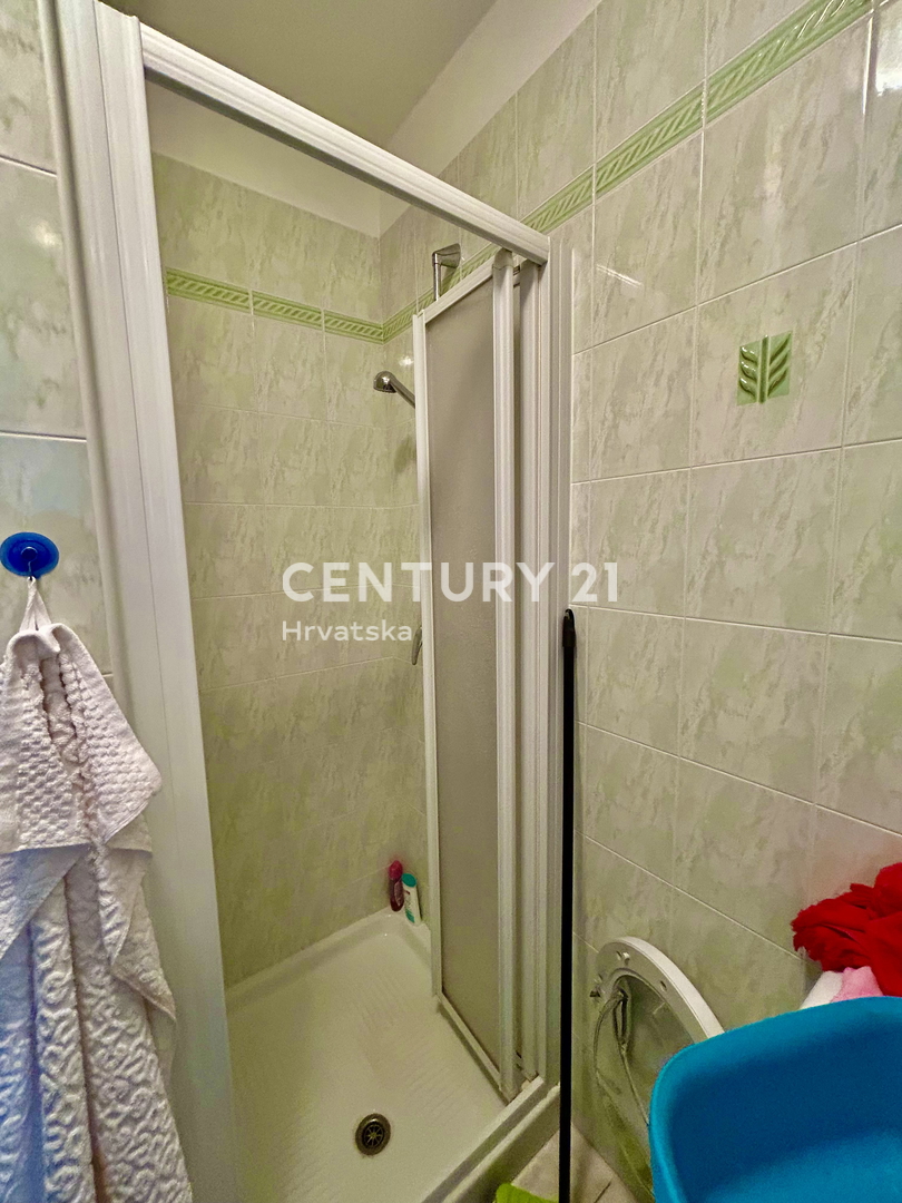 UMAG, ZAMBRATIJA, FANTASTICO APPARTAMENTO A SOLI 100 METRI DALLA SPIAGGIA E DAL MARE, OCCASIONE!!!