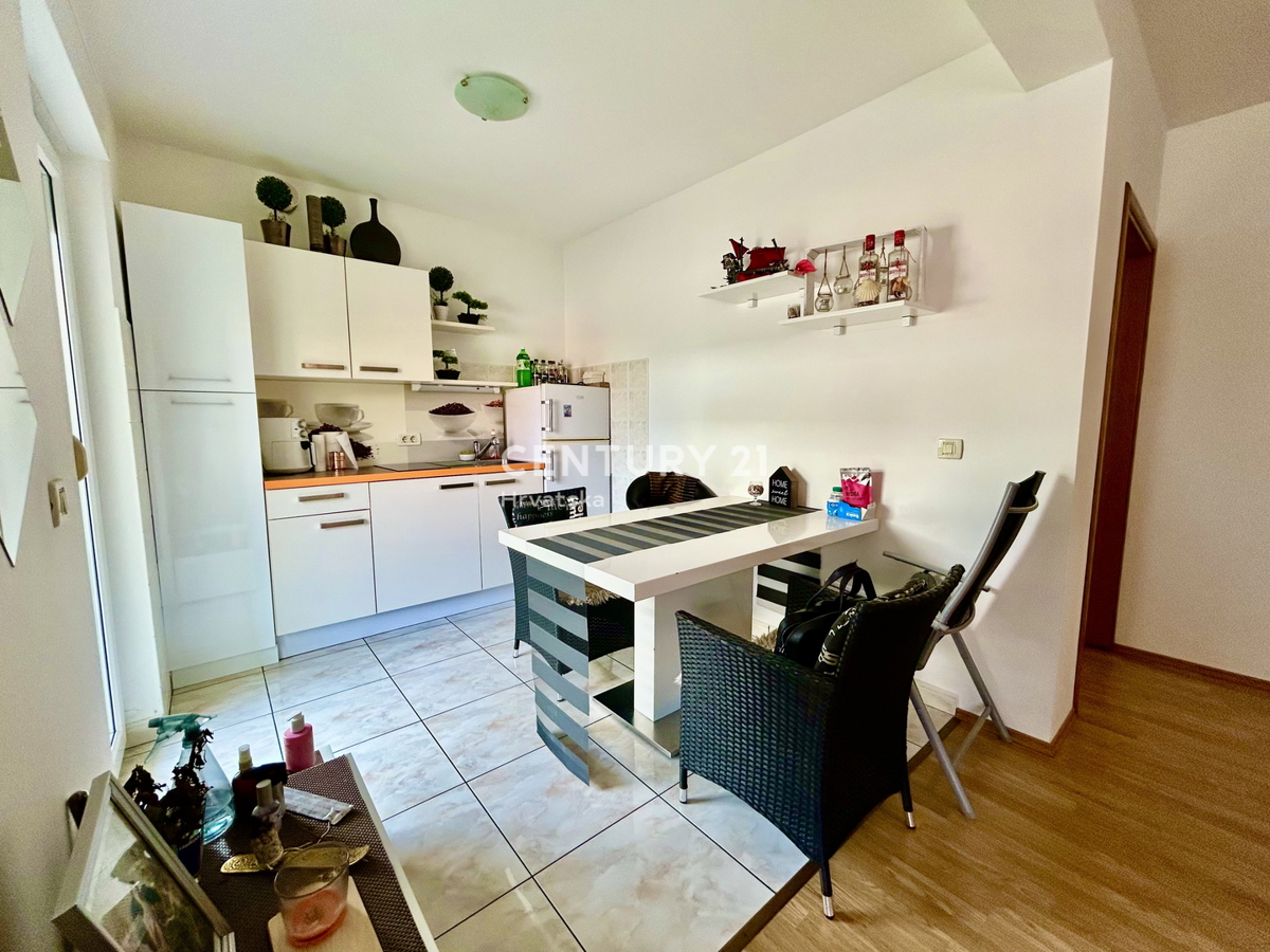 UMAG, ZAMBRATIJA, FANTASTICO APPARTAMENTO A SOLI 100 METRI DALLA SPIAGGIA E DAL MARE, OCCASIONE!!!