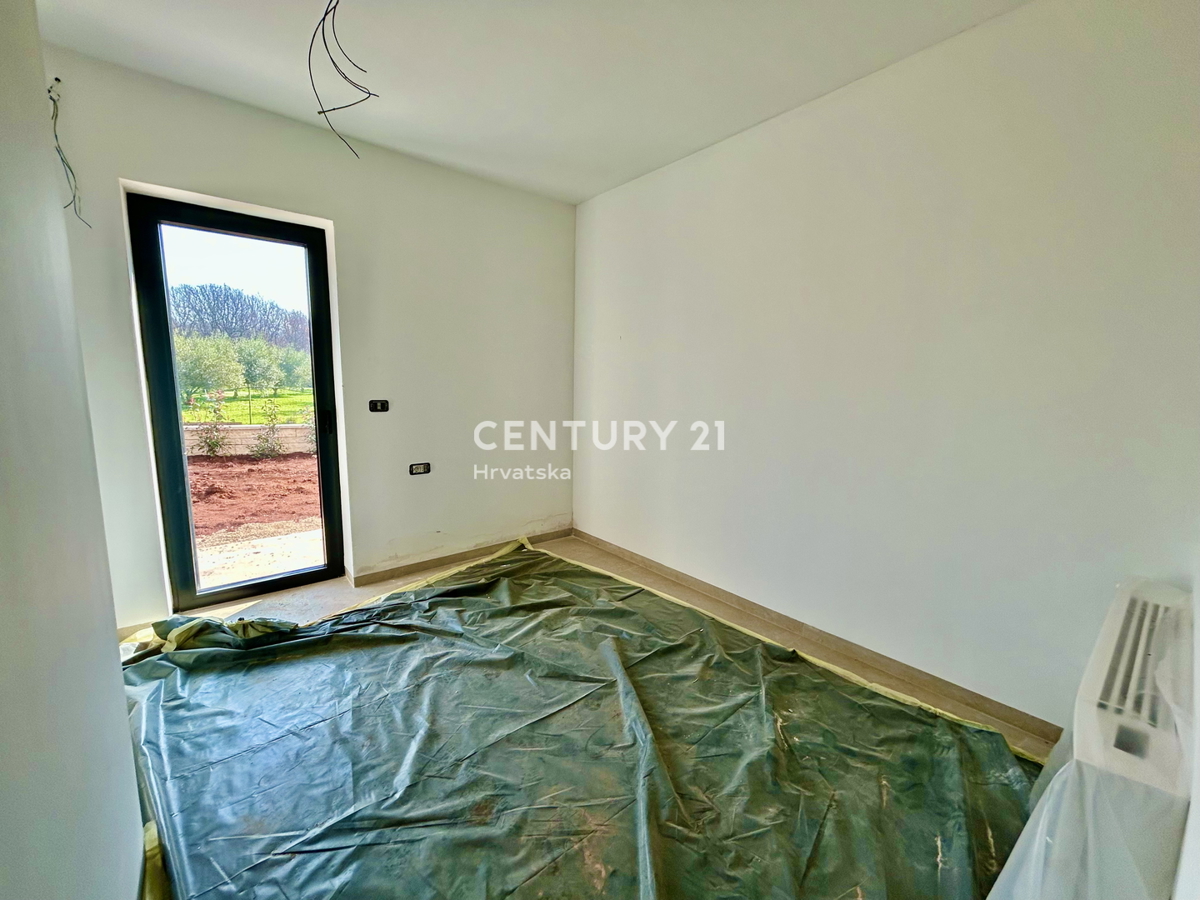 UMAG, DINTORNI, NUOVO APPARTAMENTO A SOLI 150 METRI DALLA SPIAGGIA E DAL MARE