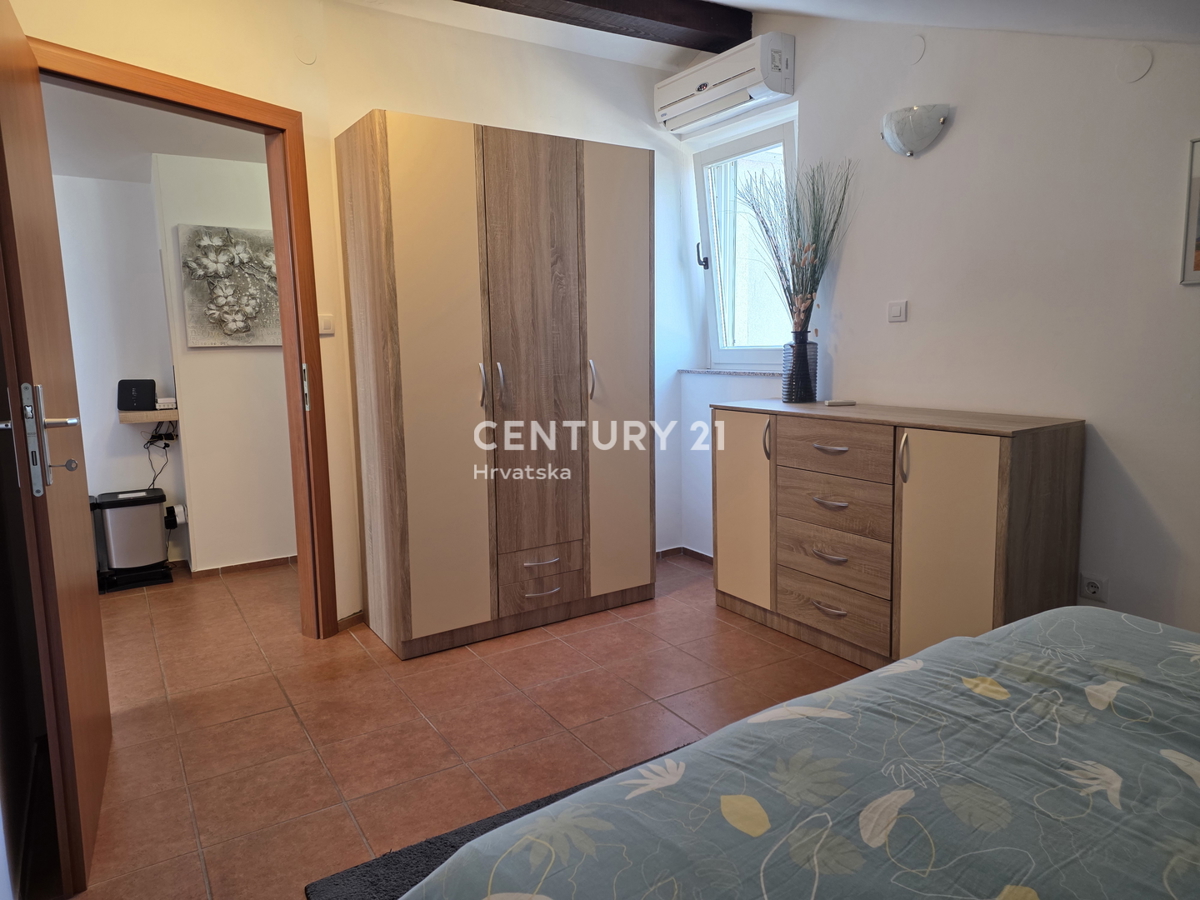 Lovran appartamento attraente a distanza pedonale dal mare