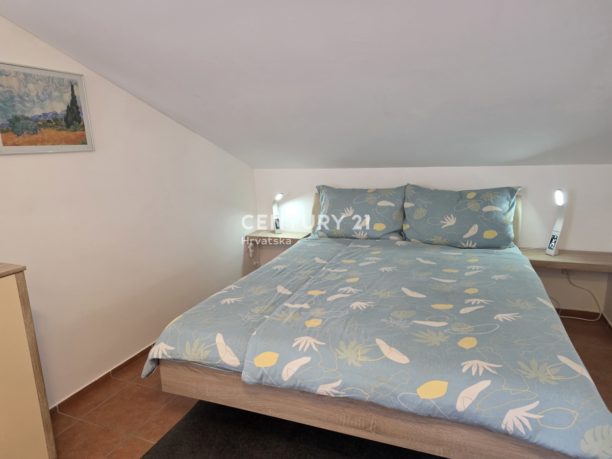 Lovran appartamento attraente a distanza pedonale dal mare