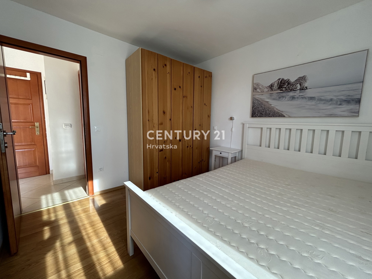 NOVIGRAD, PERIFERIA, FANTASTICO APPARTAMENTO A SOLI 4 KM DA NOVIGRAD