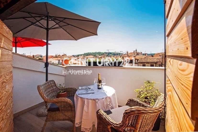 Vendita, Casa, Bifamiliare, Provincia di Istria, Rovinj