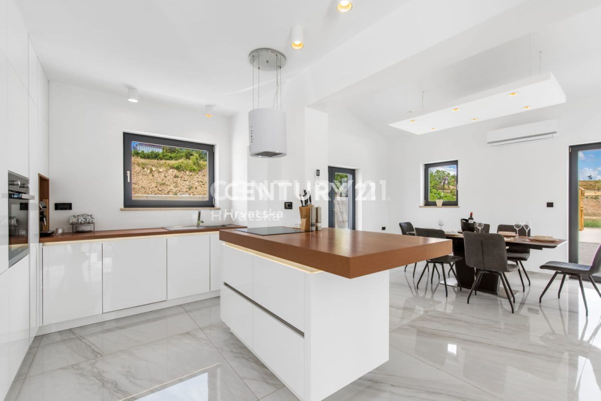 Vendita, Casa, Indipendente, Provincia di Istria, Buzet, Senj