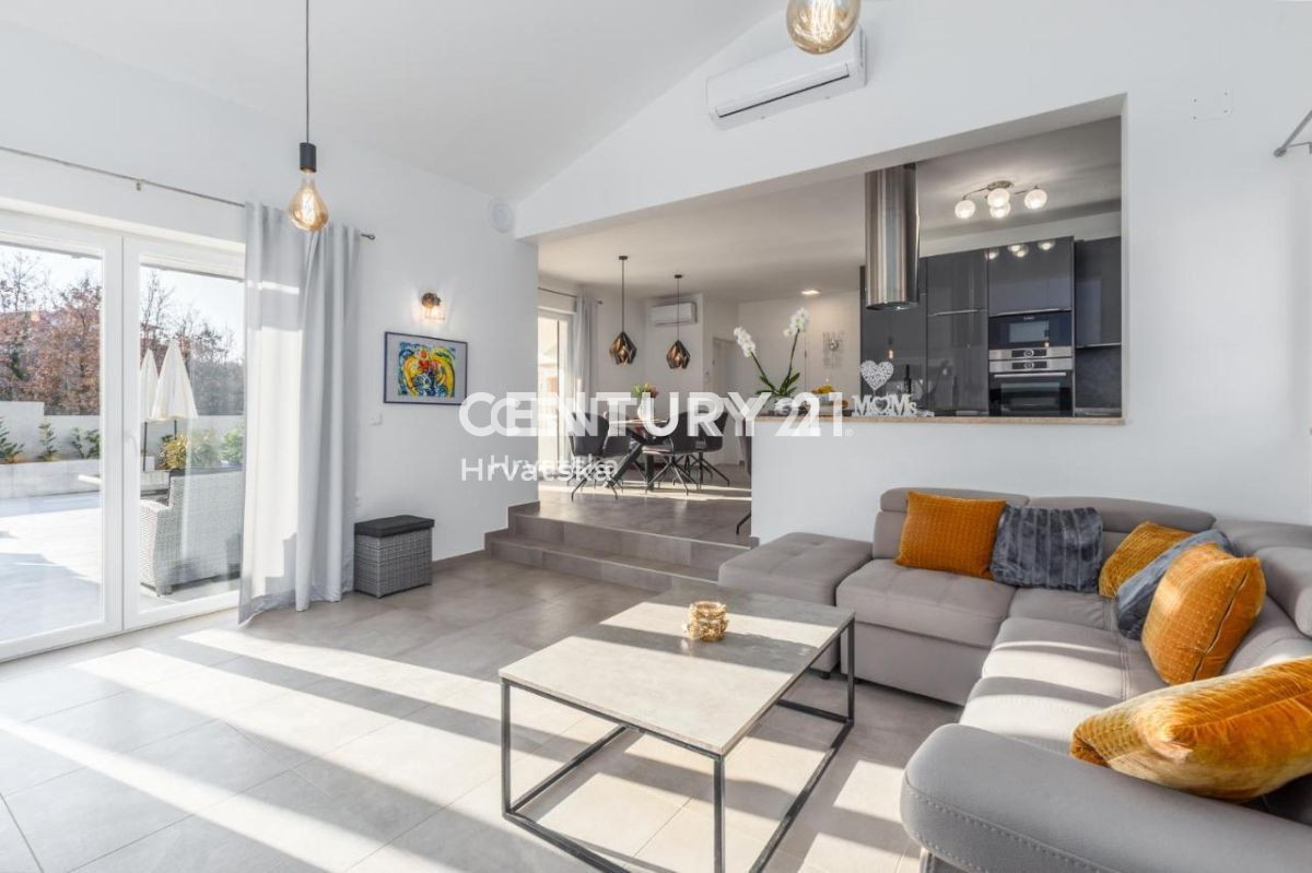 Vendita, Casa, Indipendente, Regione Istriana, Poreč, Starići