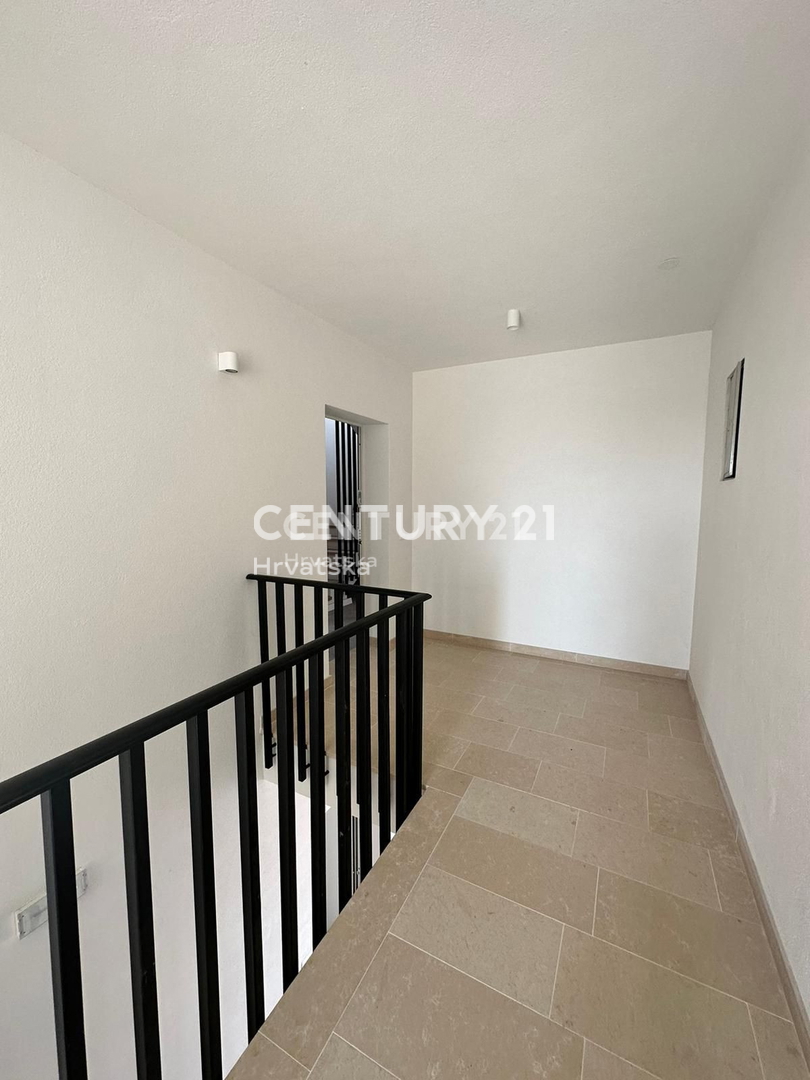 Vendita, Appartamento, 4 locali, Provincia di Istria, Poreč