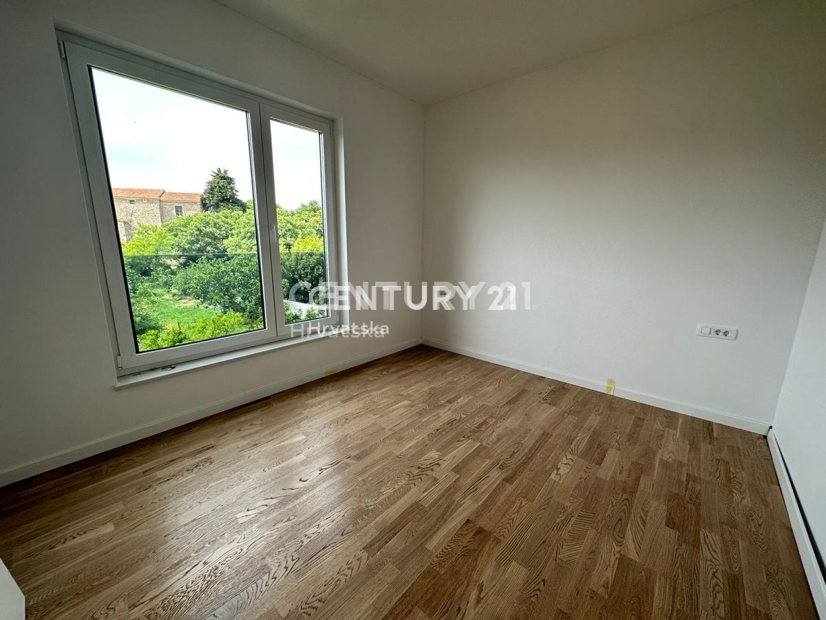 Vendita, Appartamento, 4 locali, Provincia di Istria, Poreč