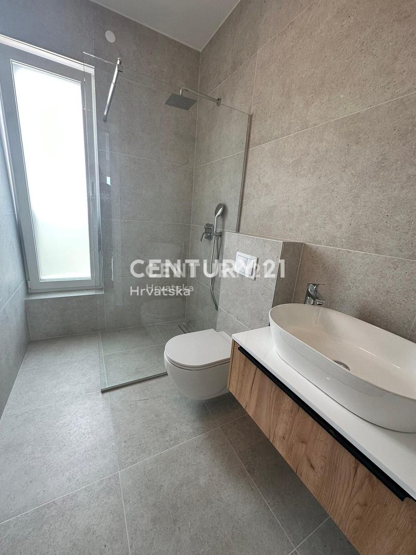 Vendita, Appartamento, 4 locali, Provincia di Istria, Poreč