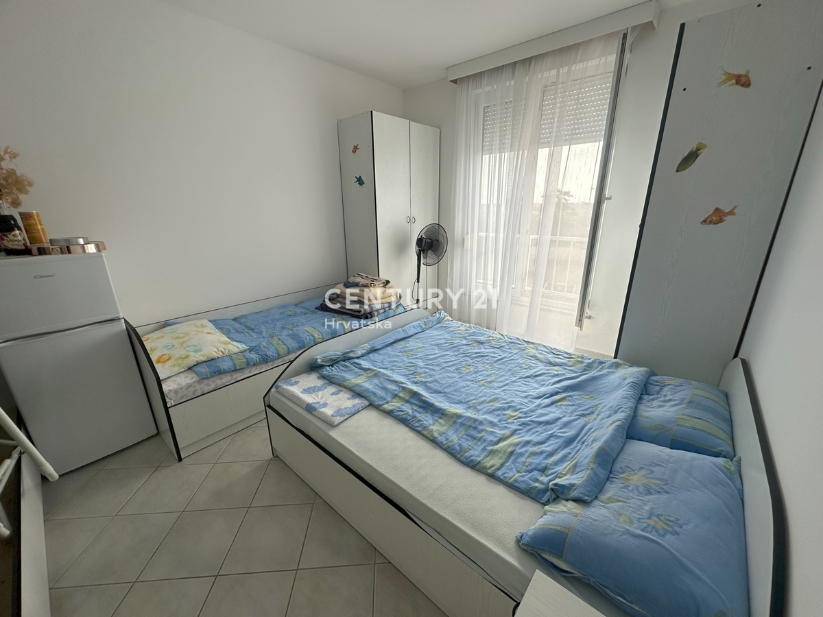 UMAG, APPARTAMENTO CON DUE CAMERE DA LETTO E VISTA APERTA SUL MARE