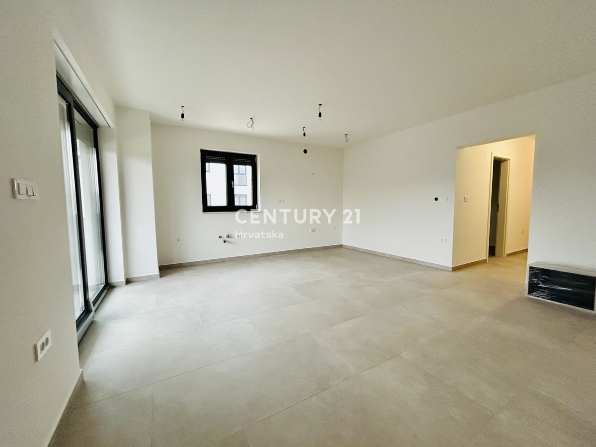 UMAG, DINTORNI, NUOVO APPARTAMENTO BILOCALI AL PRIMO PIANO