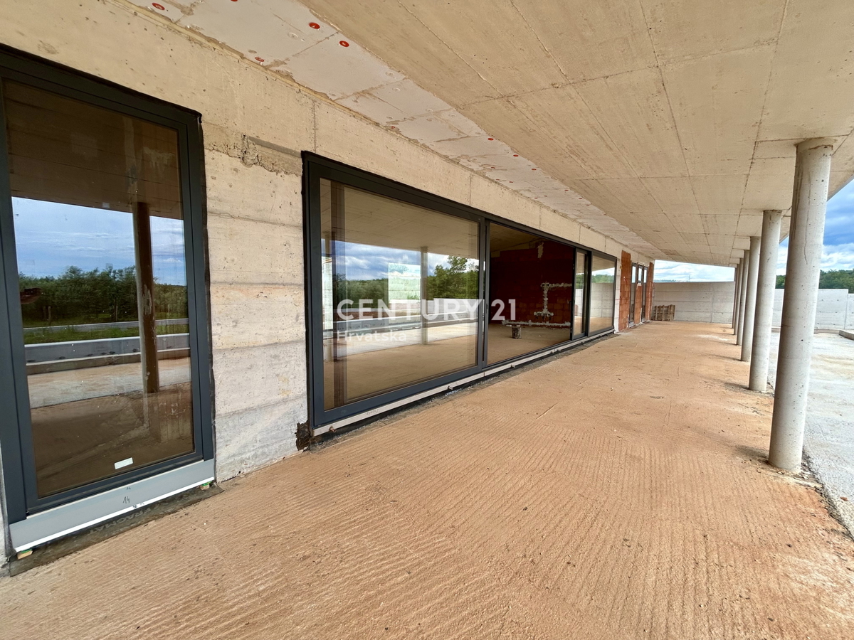 BUJE, DINTORNI, VILLA MODERNA DAL DESIGN CONTEMPORANEO