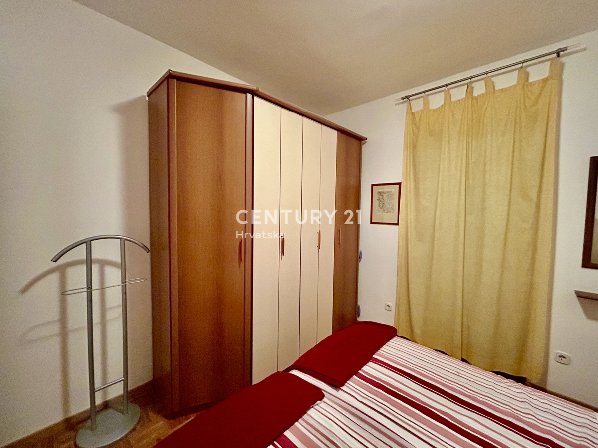 UMAG, CENTRO, APPARTAMENTO CON MOLTO POTENZIALE IN OTTIMA POSIZIONE