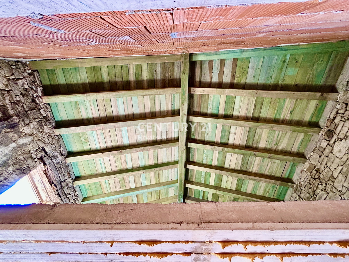 GROŽNJAN, DINTORNI, CASA IN PIETRA CON VISTA PANORAMICA