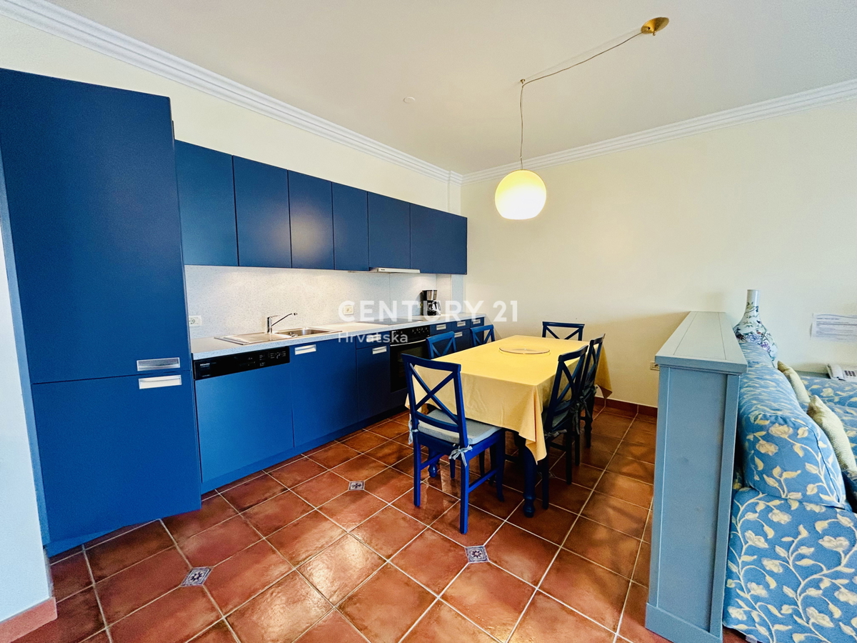 Umag, Crveni Vrh, Esclusiva Agenzia C21 Appartamento con vista mare