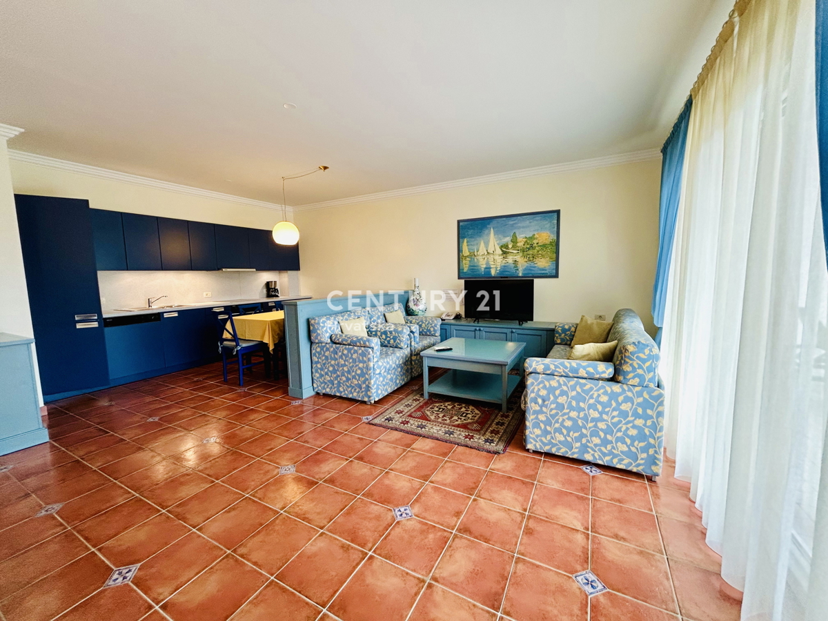 Umag, Crveni Vrh, Esclusiva Agenzia C21 Appartamento con vista mare