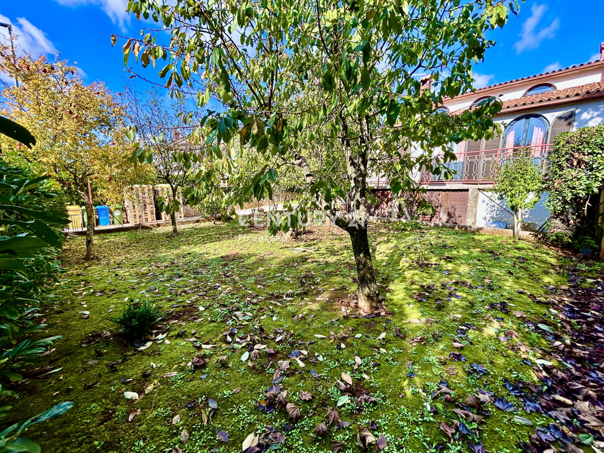 UMAG, DINTORNI, VILLA FAMILIARE CON MOLTO POTENZIALE