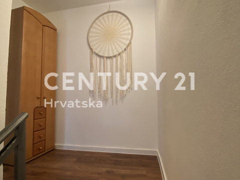 VODNJAN, CASA IN PIETRA DELL'ISTRIA NEL CENTRO