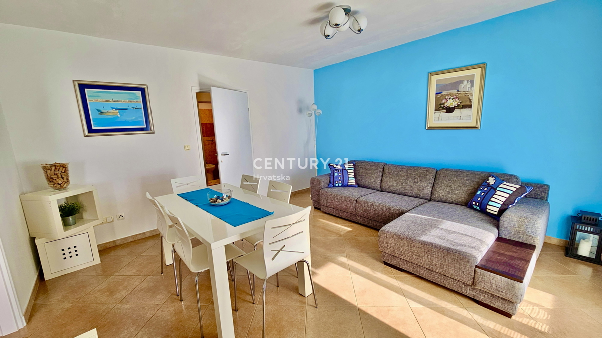 NOVIGRAD, PERIFERIA, APPARTAMENTO BILOCALE A SOLI 4 KM DA NOVIGRAD