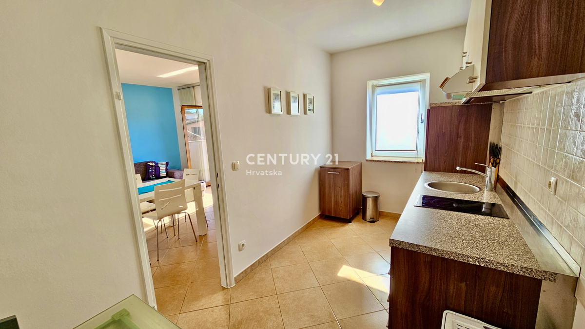 NOVIGRAD, PERIFERIA, APPARTAMENTO BILOCALE A SOLI 4 KM DA NOVIGRAD