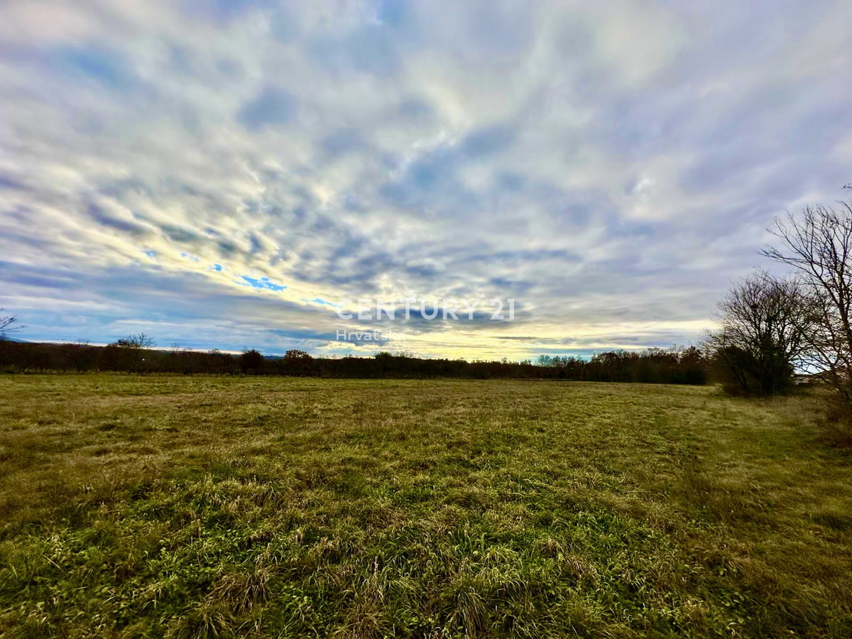 ŽMINJ, DINTORNI, TERRENO EDILIZIO ECCELLENTE