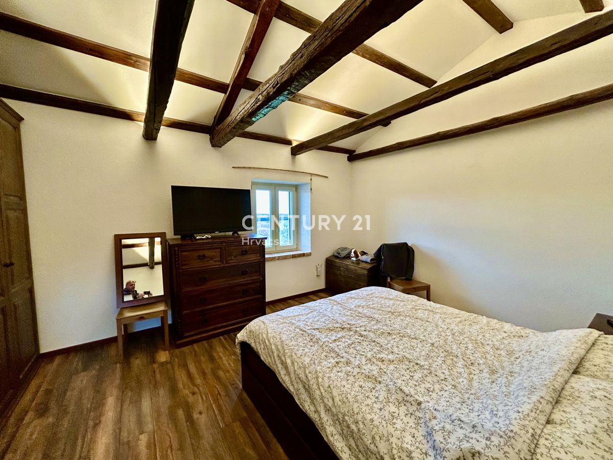 UMAG, DINTORNI, FANTASTICA CASA CON VISTA MARE, OCCASIONE!!