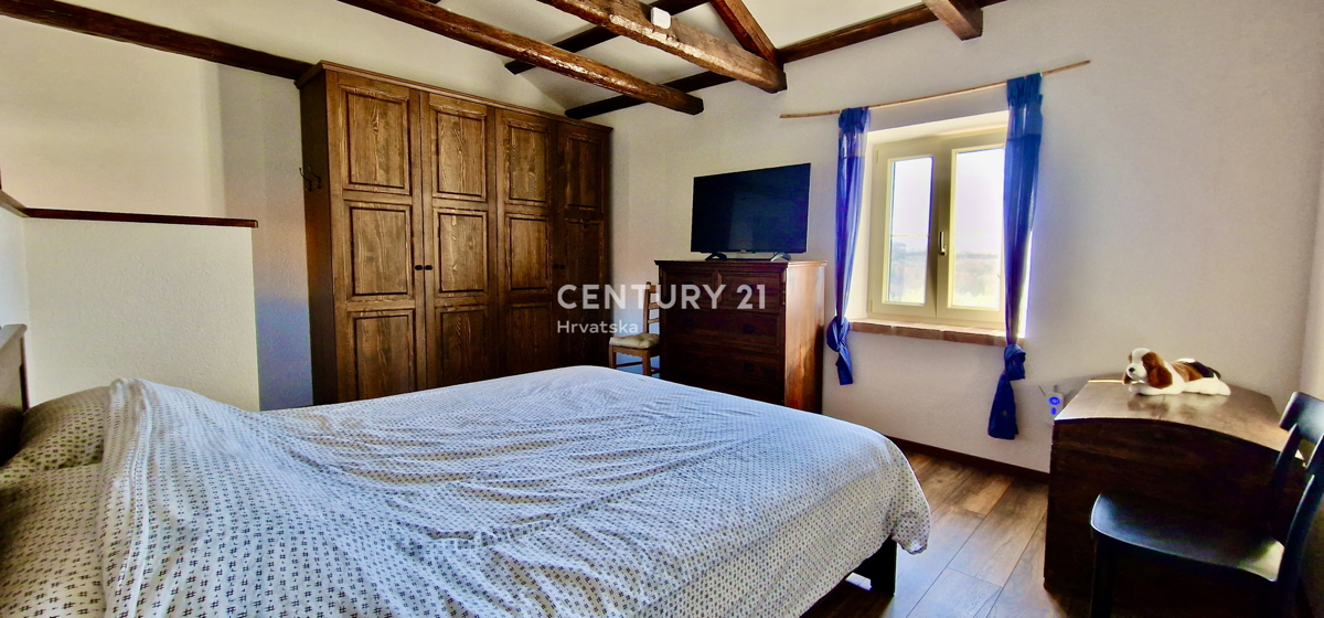 UMAG, DINTORNI, FANTASTICA CASA CON VISTA MARE, OCCASIONE!!