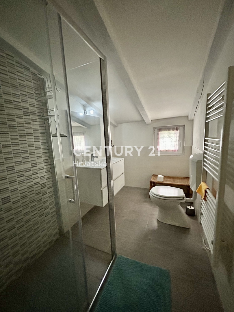 UMAG, DINTORNI, FANTASTICA CASA CON VISTA MARE, OCCASIONE!!