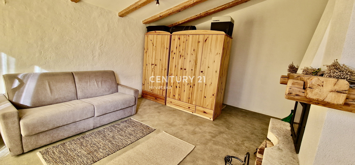 UMAG, DINTORNI, FANTASTICA CASA CON VISTA MARE, OCCASIONE!!